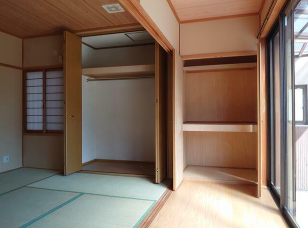 (居間) (居間)