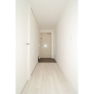 駅徒歩1分！ゆとりも手に入る素敵なお部屋in新開地 画像3