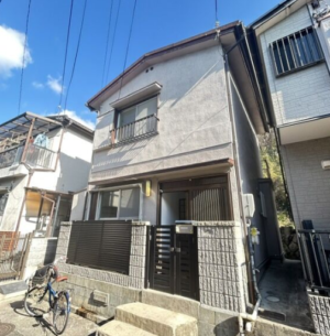 家庭菜園も、大型犬も。この貸家なら。
