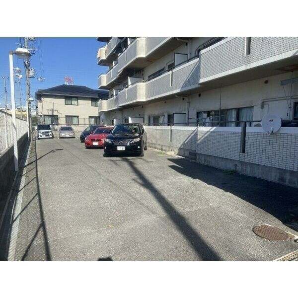 大型犬との暮らしも叶うゆったり1LDK in園田 画像5 大型犬との暮らしも叶うゆったり1LDK in園田 画像5