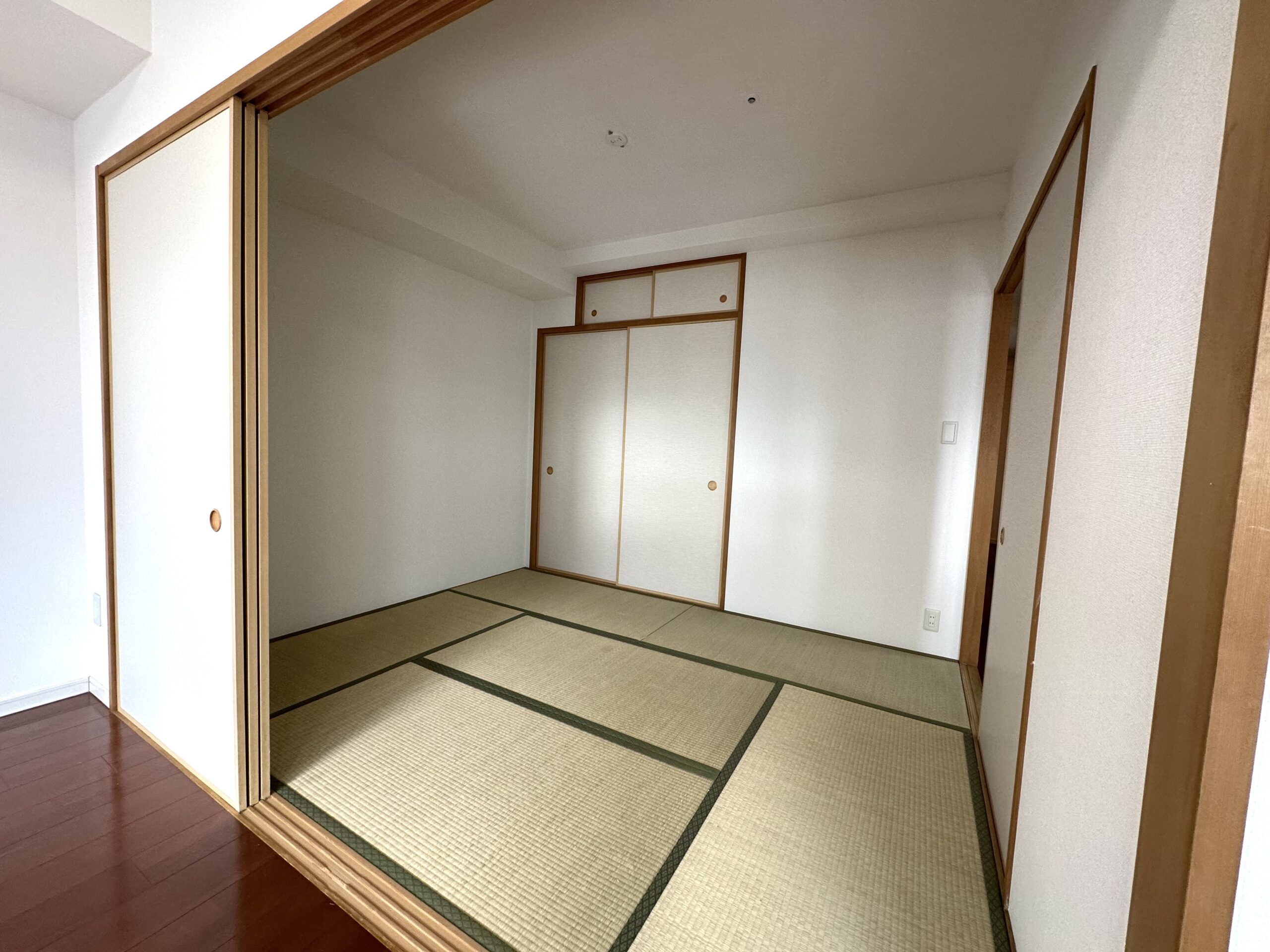 (居間)