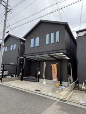 黒が似合う、静かな戸建て in 出来島