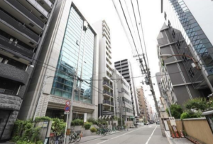 28㎡のゆとりと安心設備、快適一人暮らしin堺筋本町