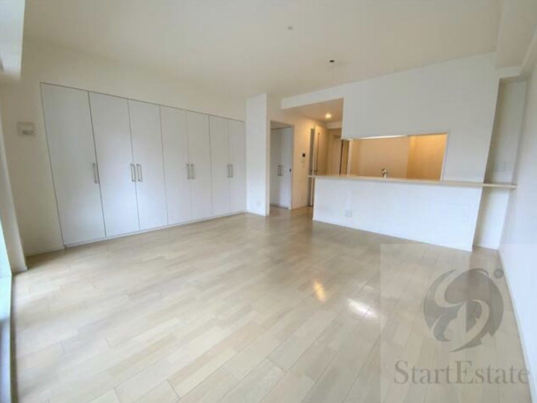 中之島公園も北浜駅も徒歩5分!2LDK南角部屋◎ 画像6 中之島公園も北浜駅も徒歩5分!2LDK南角部屋◎ 画像6
