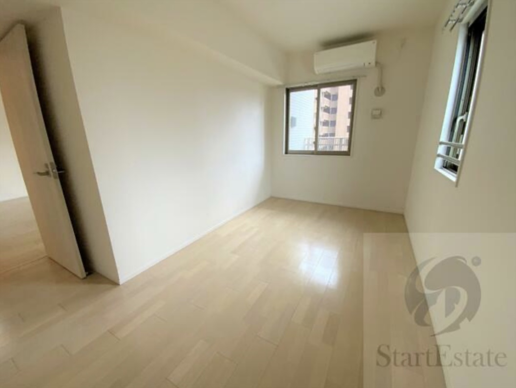 中之島公園も北浜駅も徒歩5分!2LDK南角部屋◎ 画像8 中之島公園も北浜駅も徒歩5分!2LDK南角部屋◎ 画像8