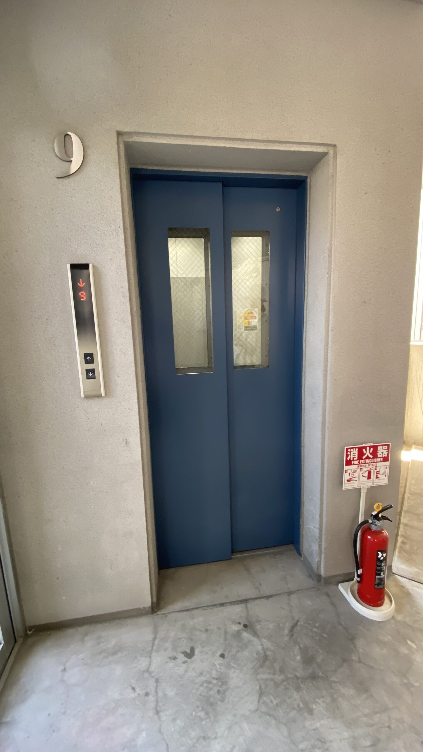 エレベーター