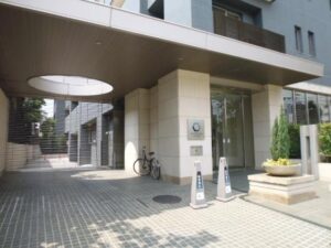 ☆市内のベッドタウンに住みたい方はぜひ！！カスタリアシリーズＮＯ．１のグレード！☆ 画像3