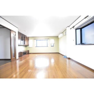 ガレージ付き！戸建ての余裕in此花区西島 画像5